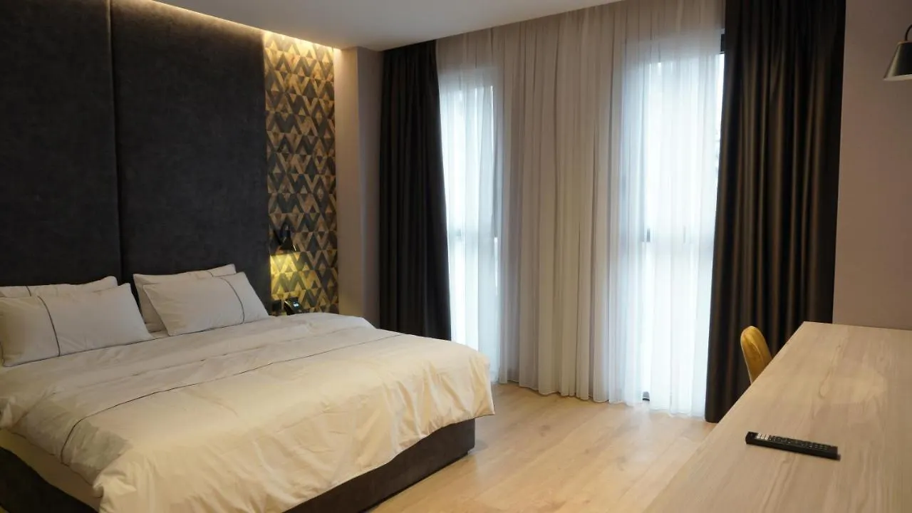 Starlight Hotel Tirana 4*,  Albanie