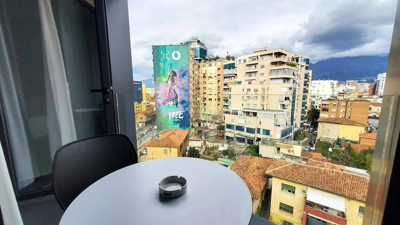Starlight Hotel Tirana 4*,