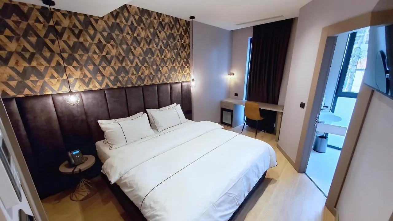 Starlight Hotel Tirana